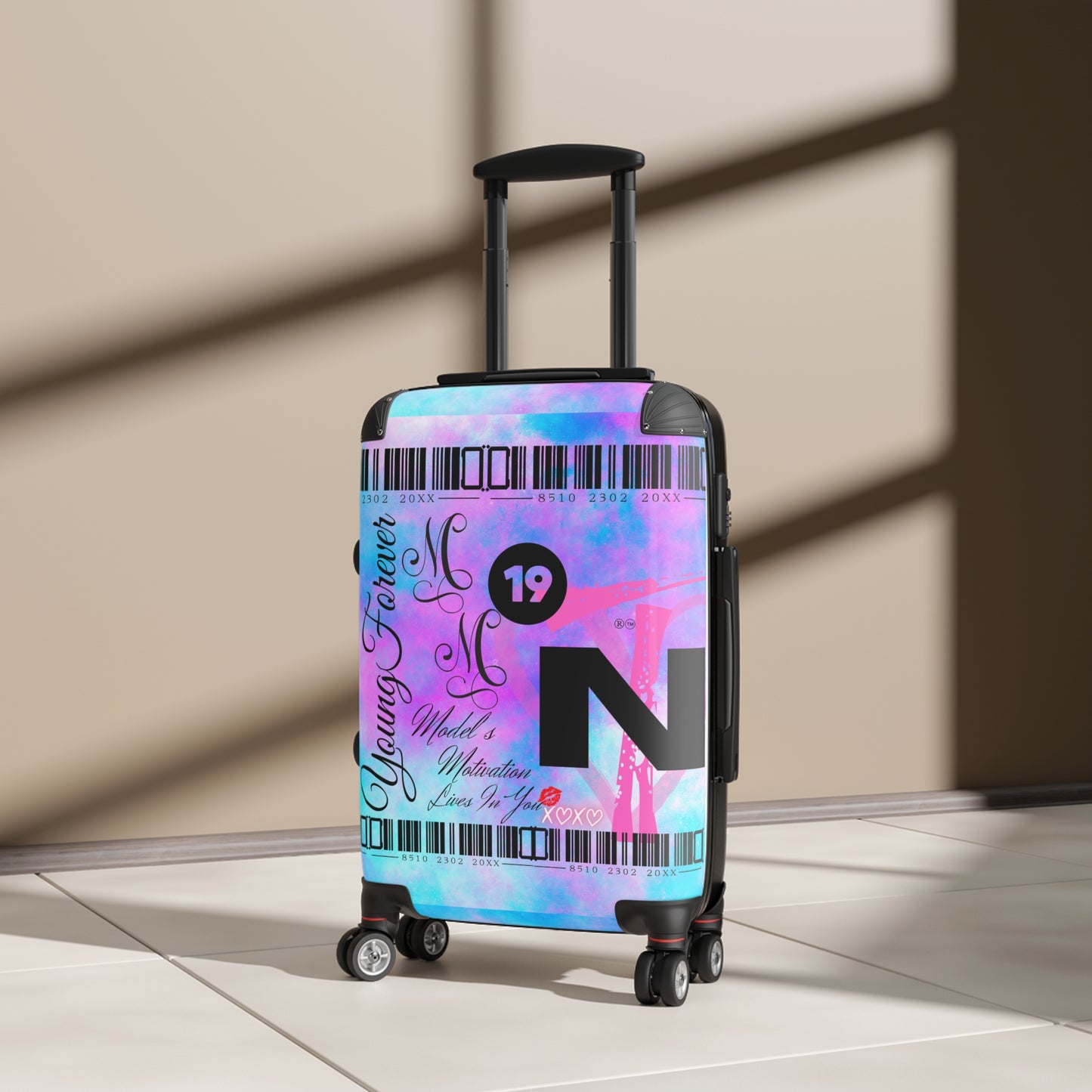 Models Motivation Luxurious Travel Case